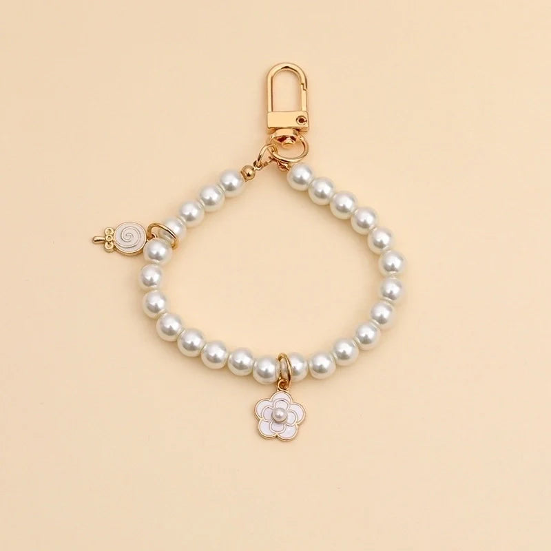 Round Flower & Pearl Keychain